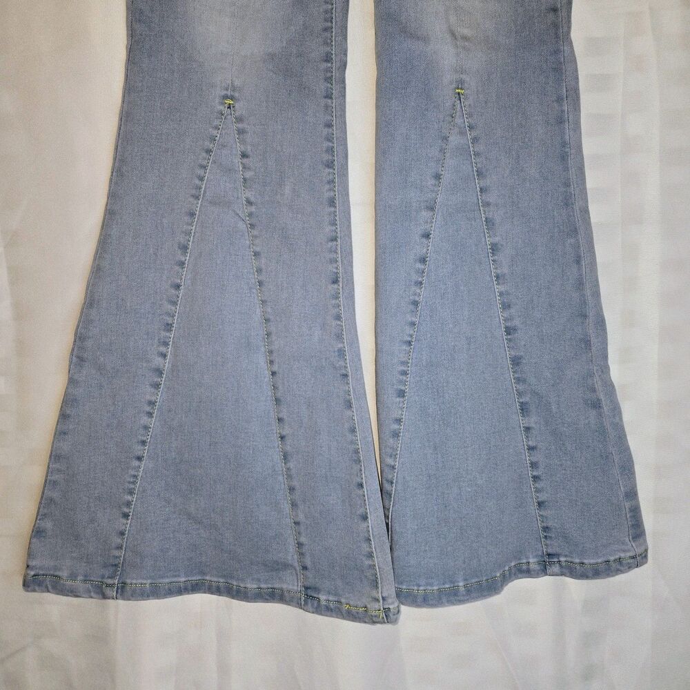 ALTAR'D STATE Jeans Flared Bottoms Boho LightBlue HighRise Women Size 24 Med NEW - Picture 11 of 11